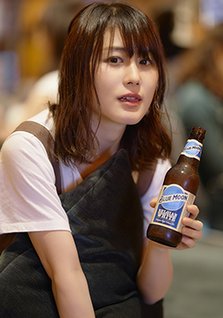 女性モデルのビューティー・ポートレート撮影作品 撮影:小原 聡太(東京拠点のフォトグラファー)