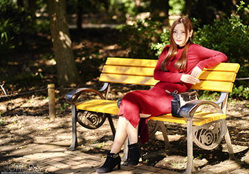 女性モデルのビューティー・ポートレート撮影作品 撮影:小原 聡太(東京拠点のフォトグラファー)